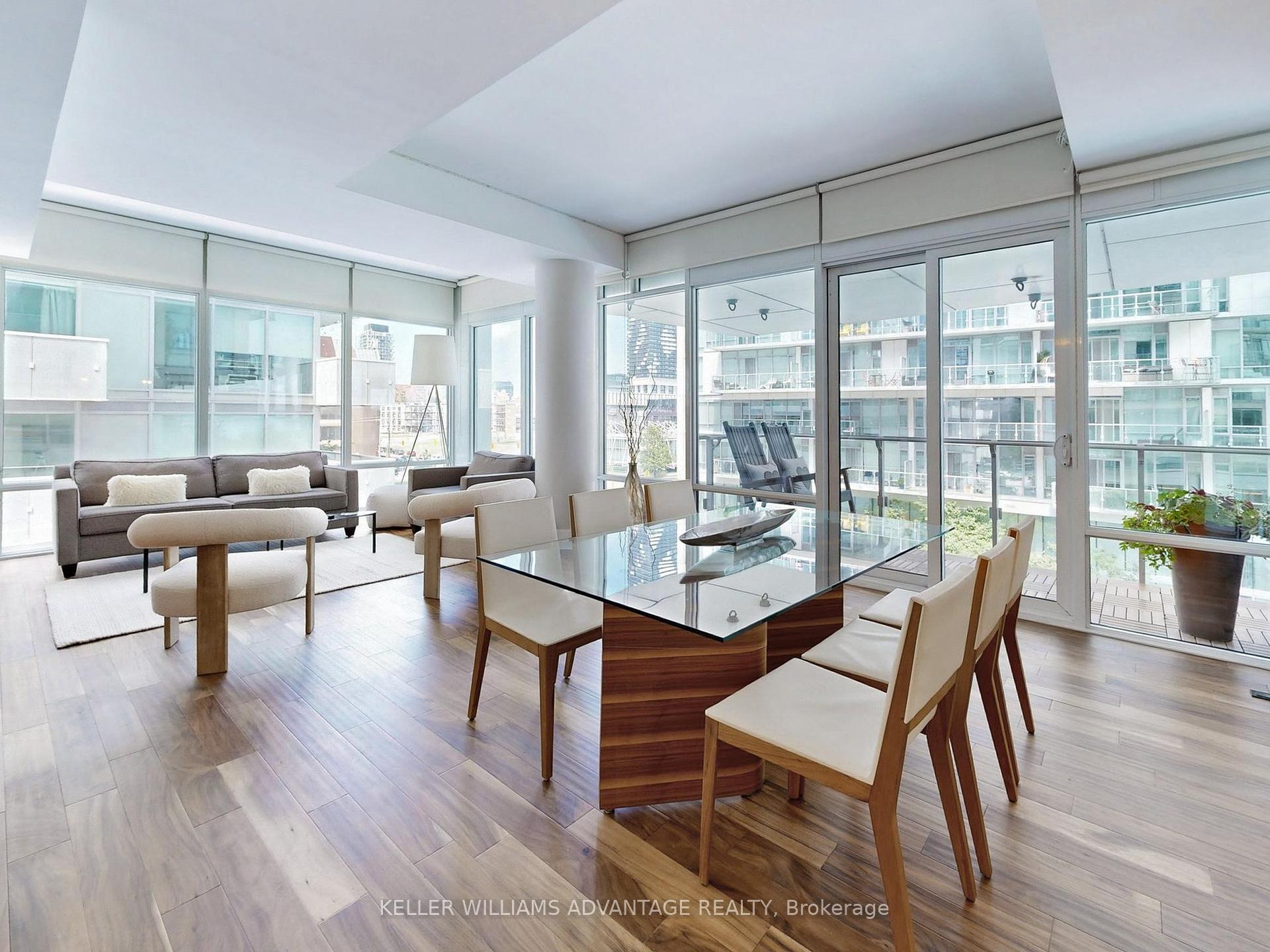 2 Bedrooms Condo at 29 Queens, Toronto For sale