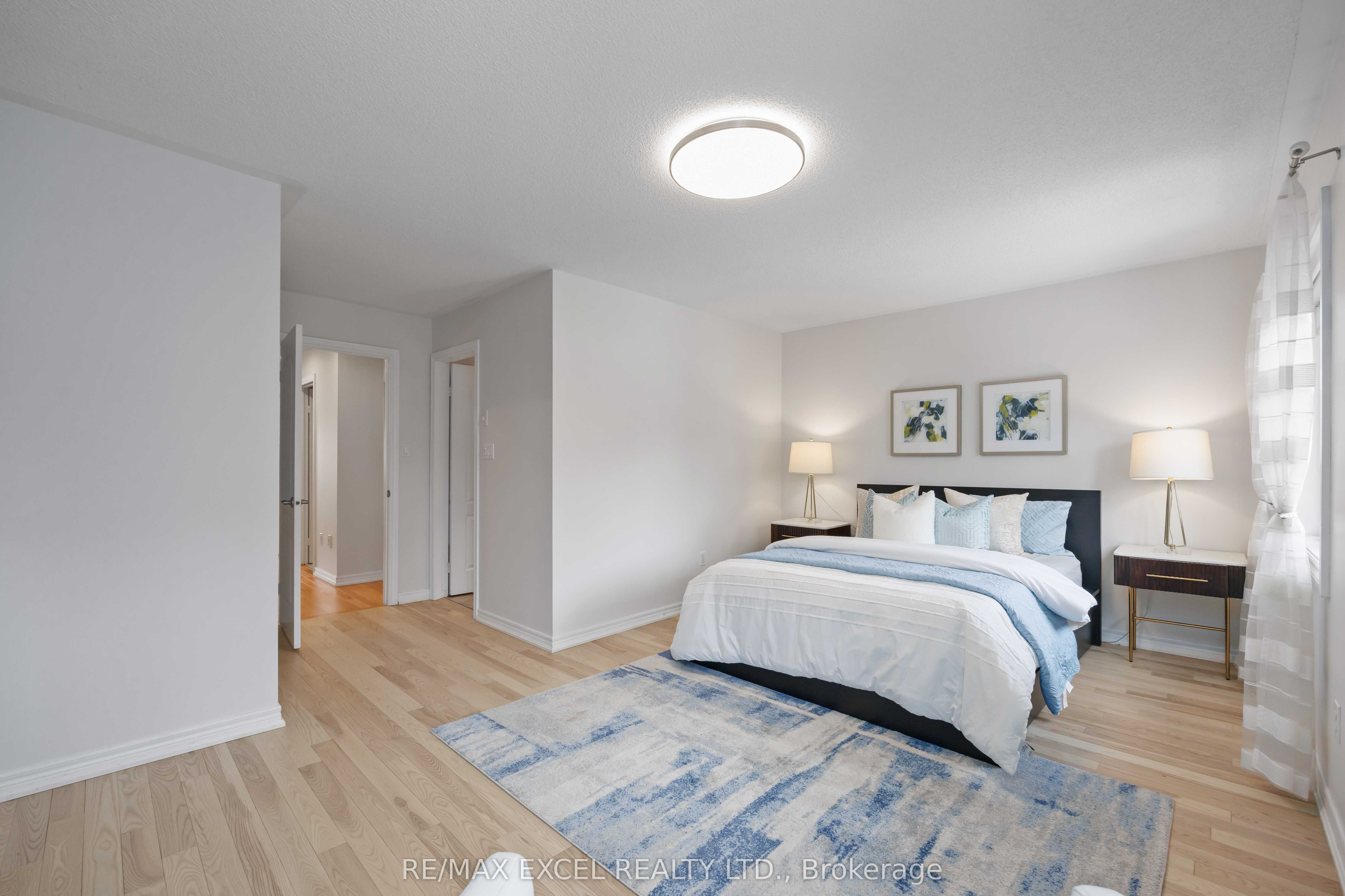 255 Shaftsbury Avenue, #66