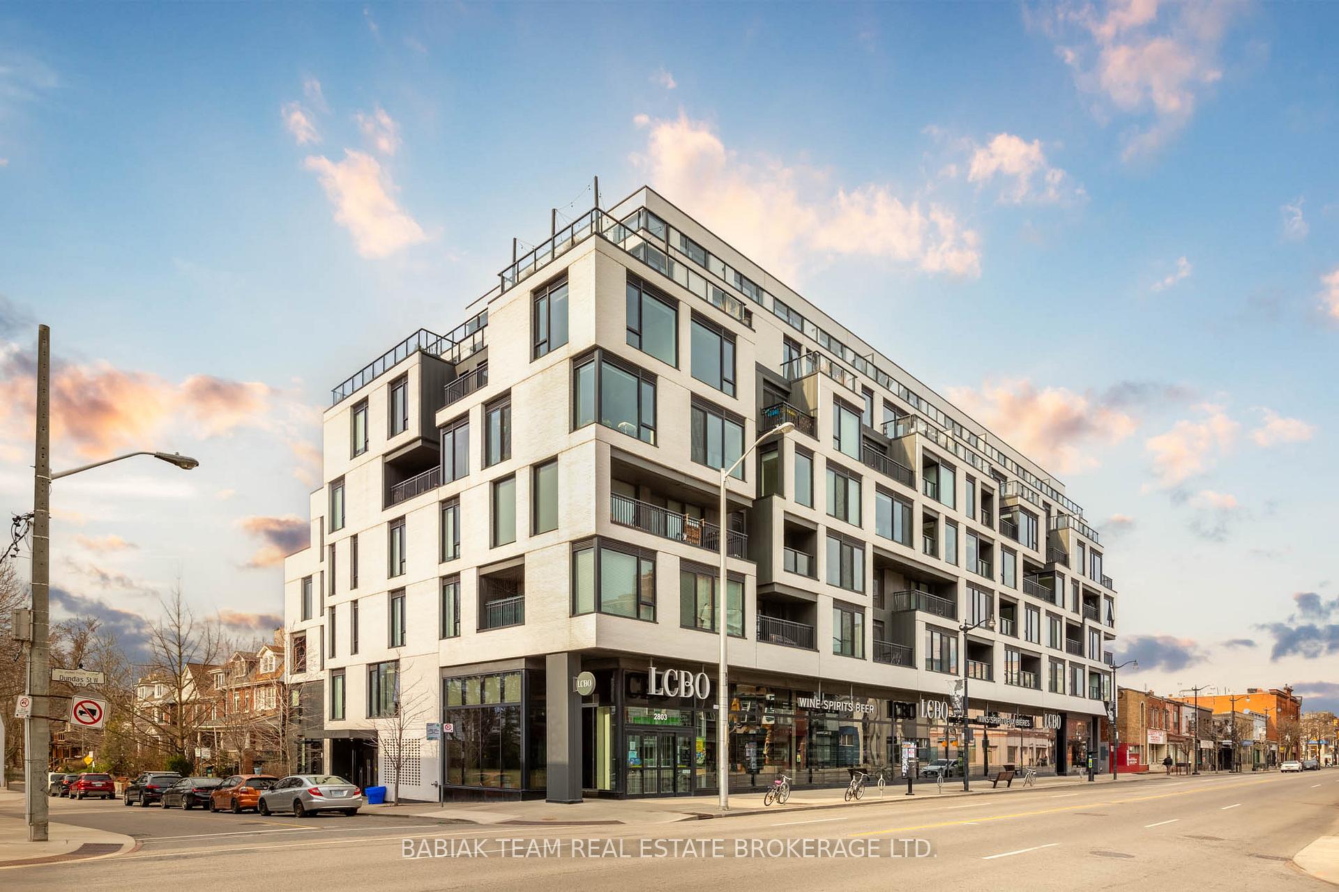 2 Bedrooms Condo at 530 Indian,  Toronto For sale