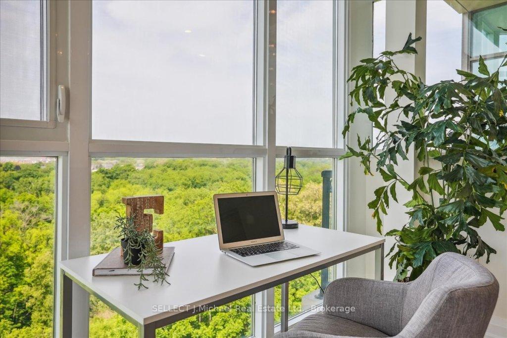 2 Bedrooms Condo at 2750 KING,  Hamilton For sale