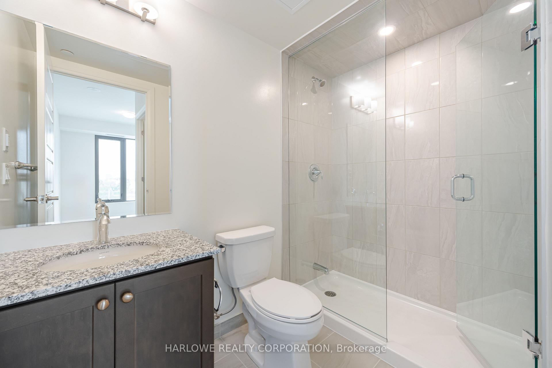 3 Bedrooms Condo at 3006 William Cutmore, Oakville For sale