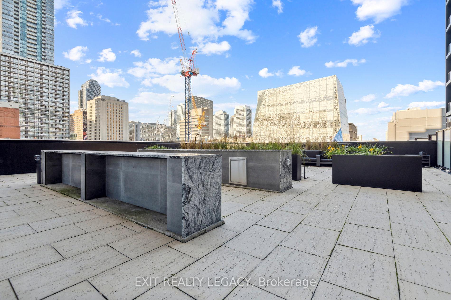 2 Bedrooms Condo at 20 Edward,  Toronto For sale
