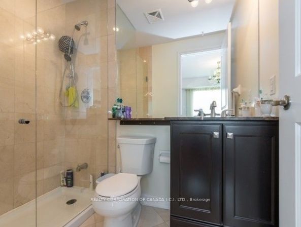 9255 Jane Street, #1206
