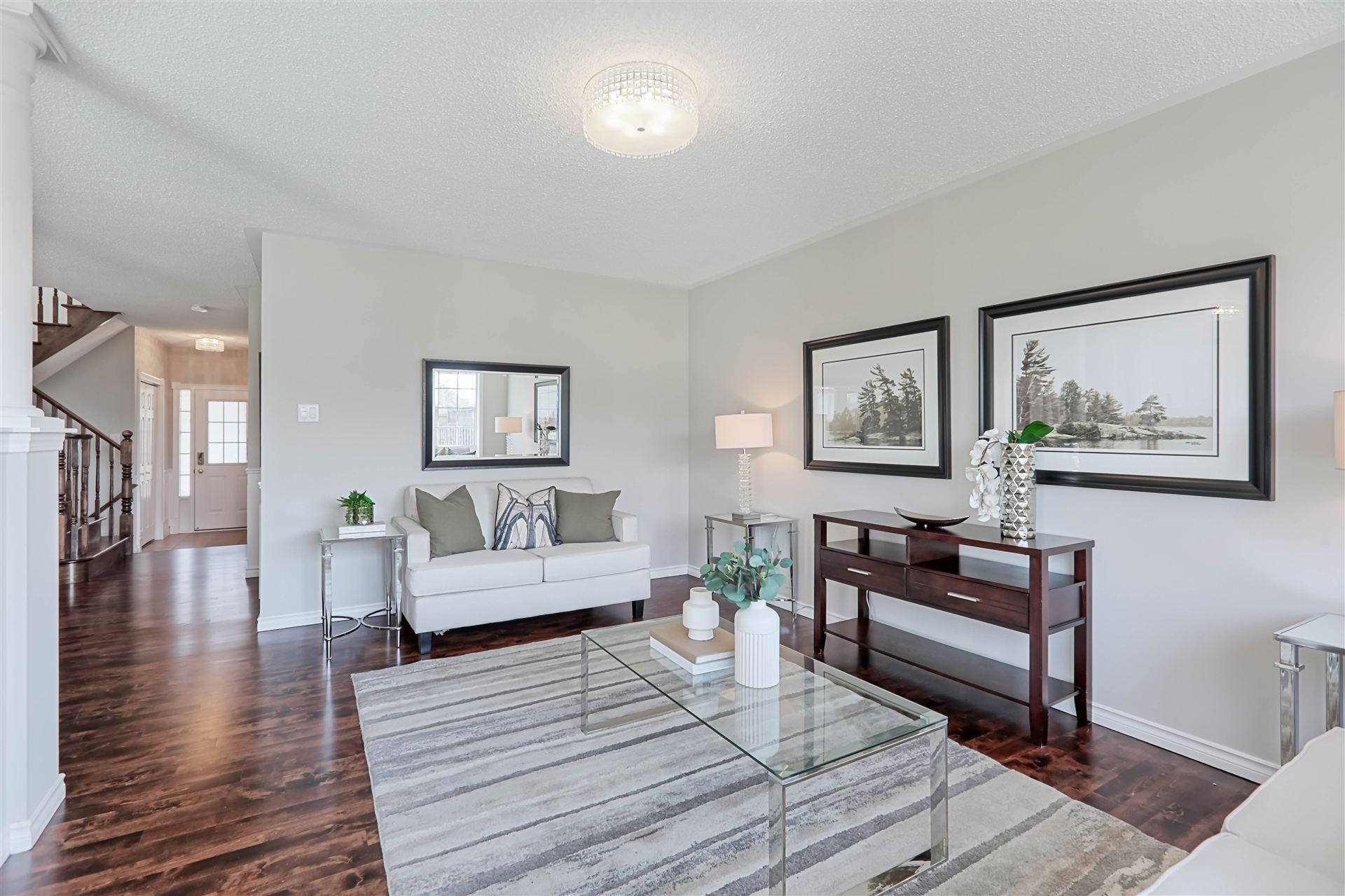 834 Mckay Crescent