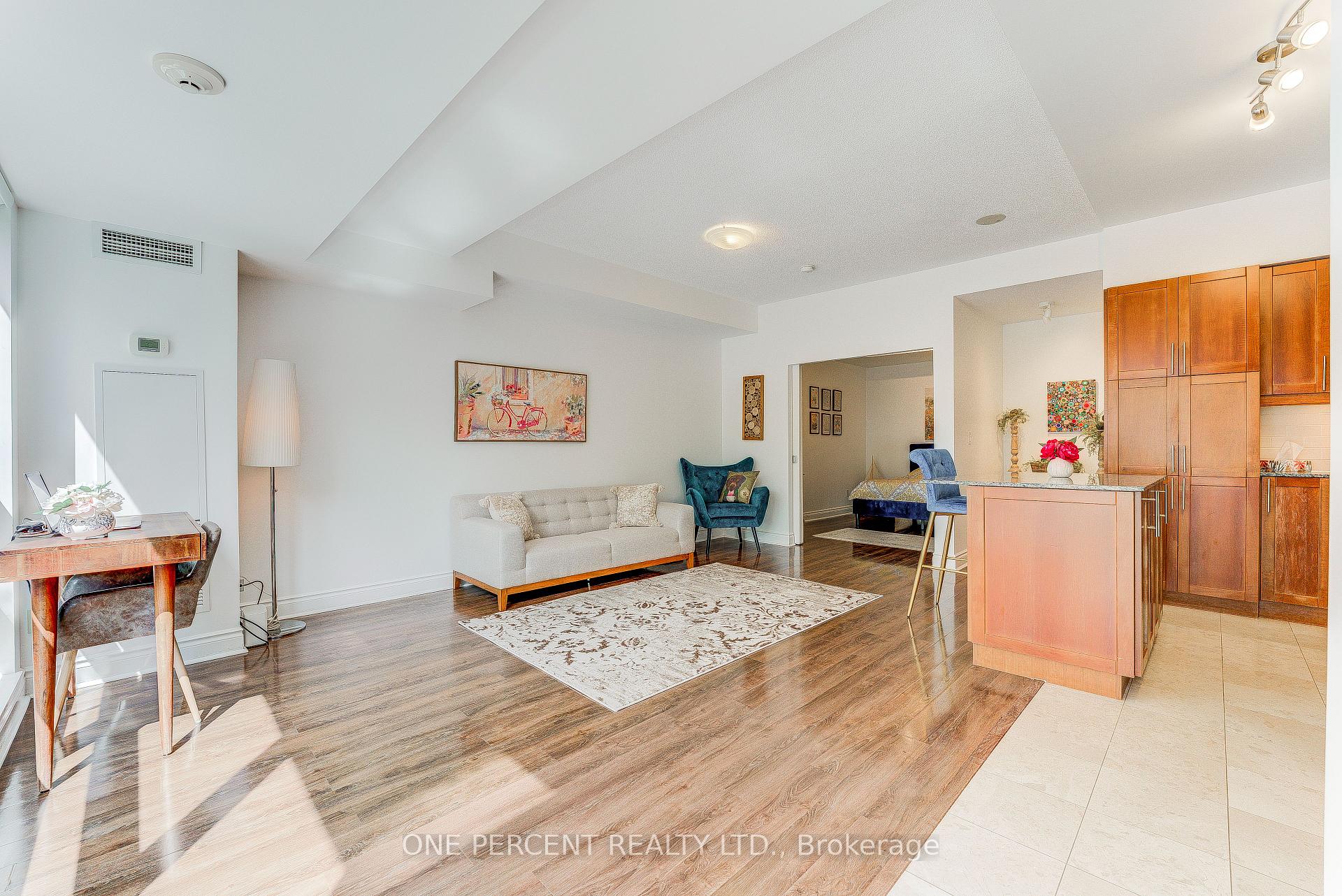 1 Bedroom Condo at 31 Olive, Toronto For sale