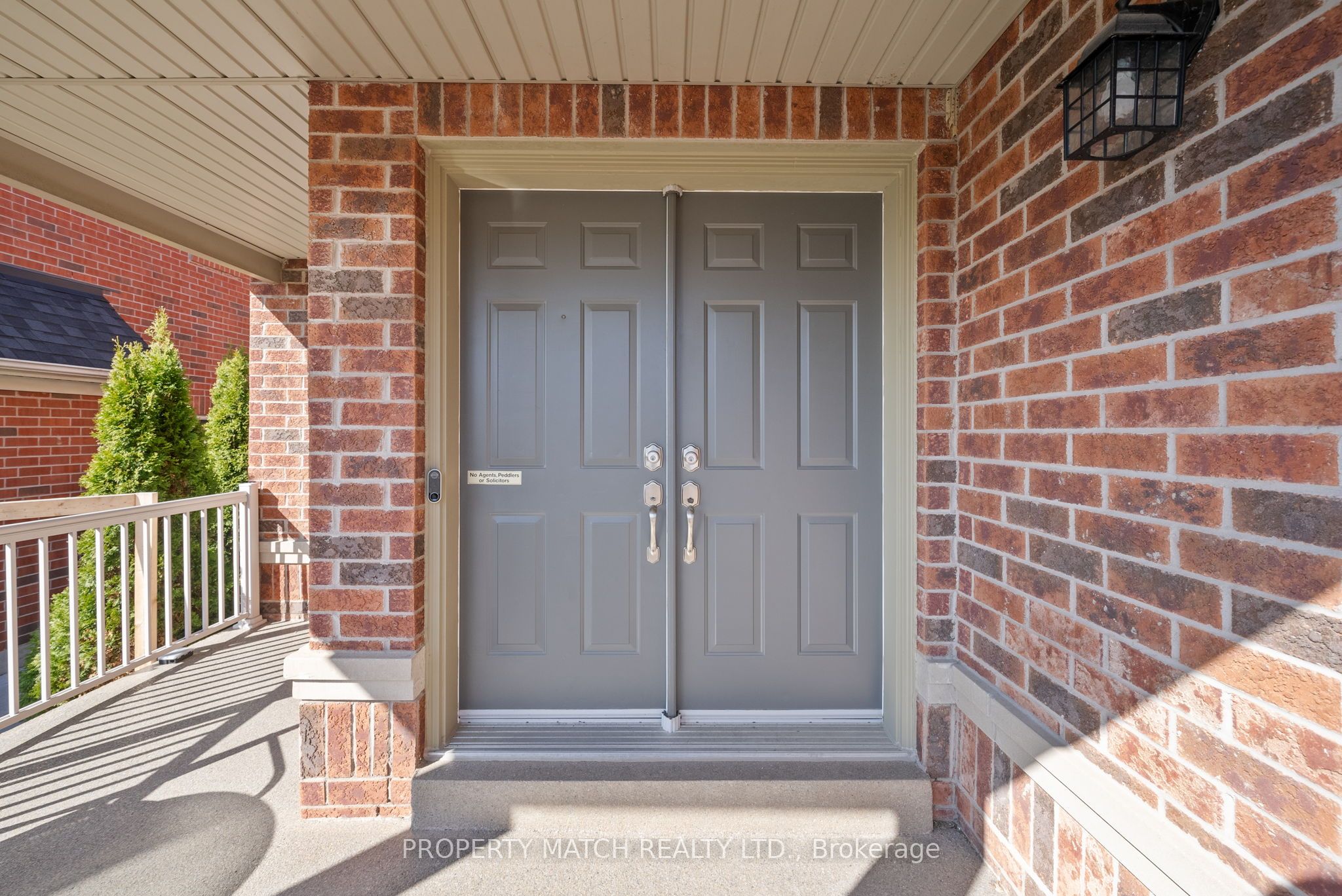 3122 Country Lane