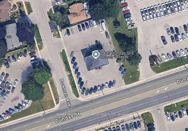 1400 Dundas Street E