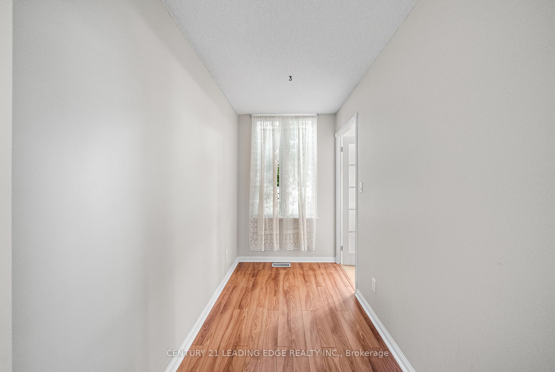 2 Bedrooms Condo at 101 Grandview, Toronto For sale