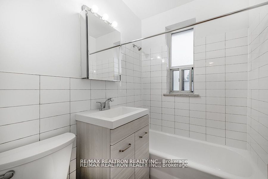 156 Kingston Road, #10