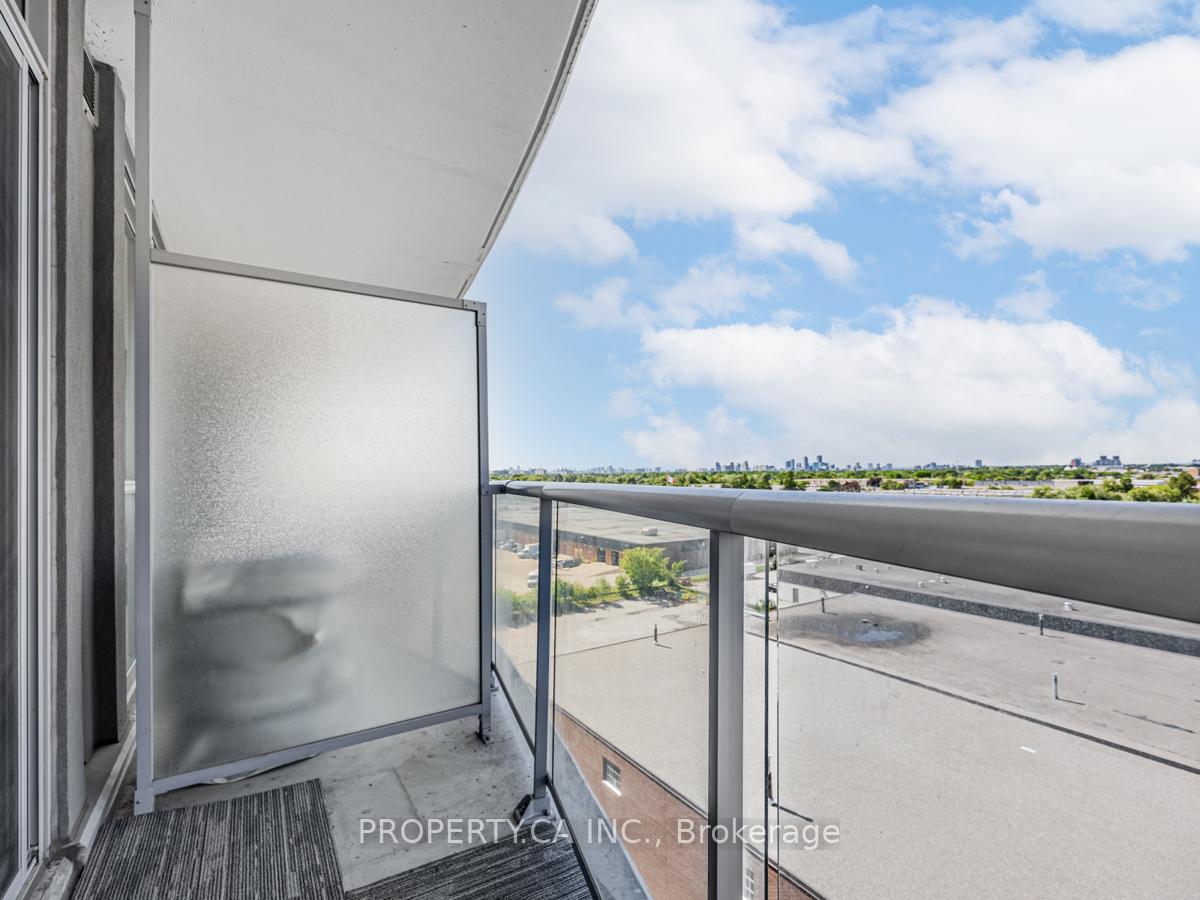 2 Bedrooms Condo at 1328 Birchmount, Toronto For sale