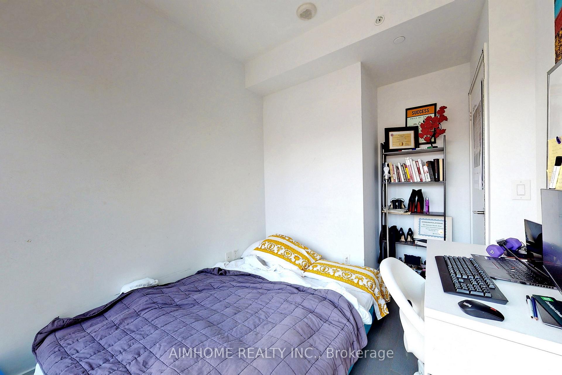 2 Bedrooms Condo at 70 temprance, Toronto For sale