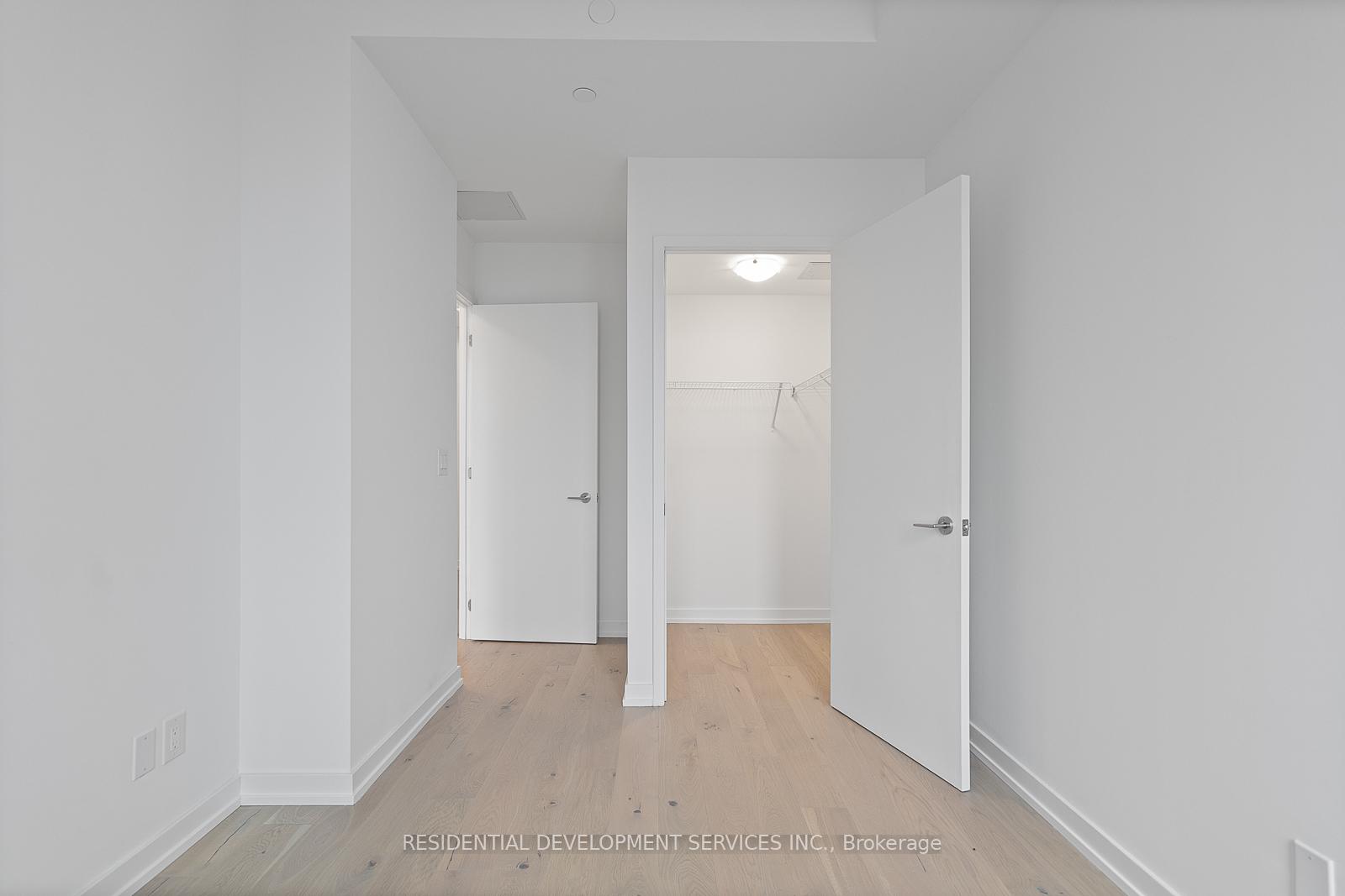 3 Bedrooms Condo at 3100 Keele,  Toronto For sale