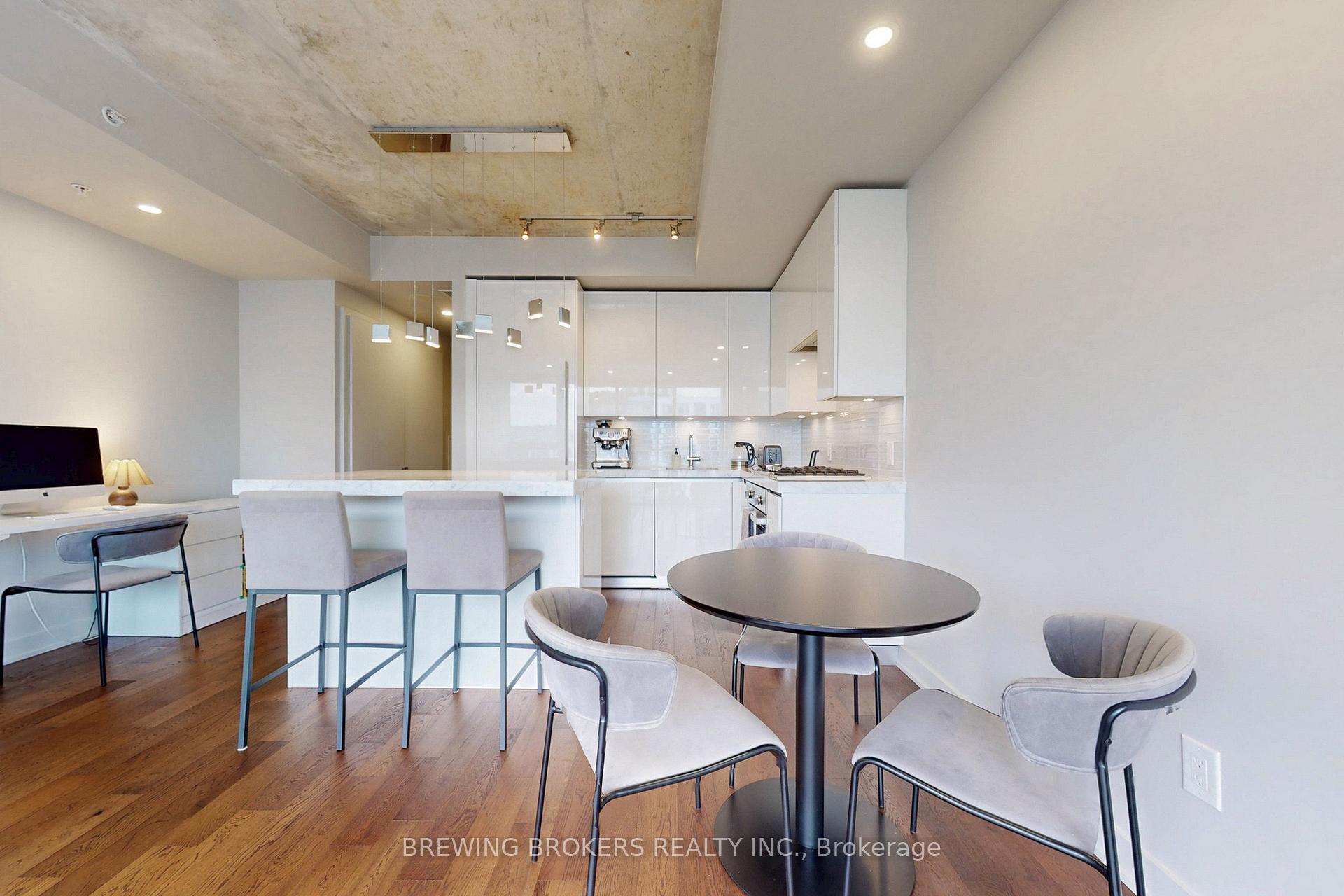 1 Bedroom Condo at 629 King St W, Toronto For sale