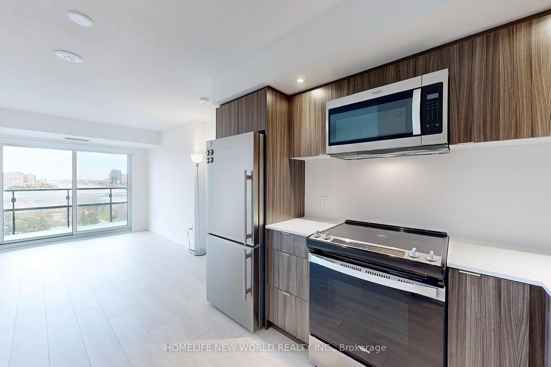 2 Bedrooms Condo at 10 Eva,  Toronto For sale