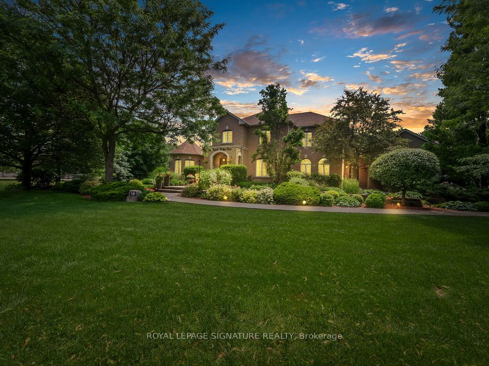 10 Forest Ridge