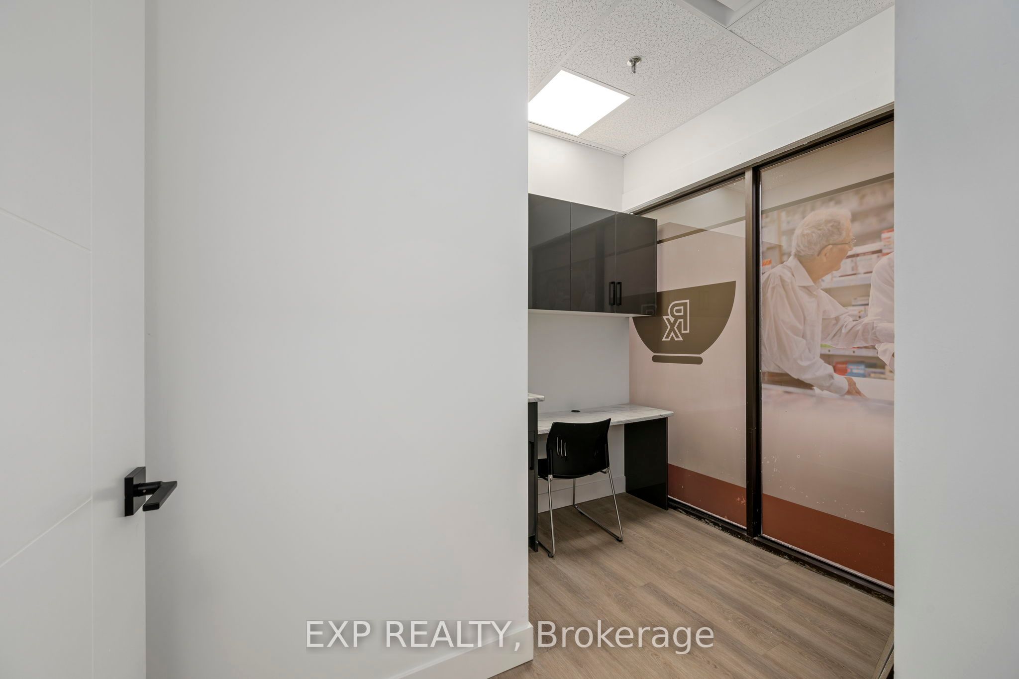 101 CHERRYHILL Boulevard, #114