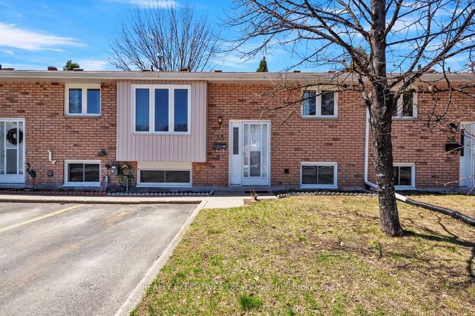 624 LAKESHORE Drive