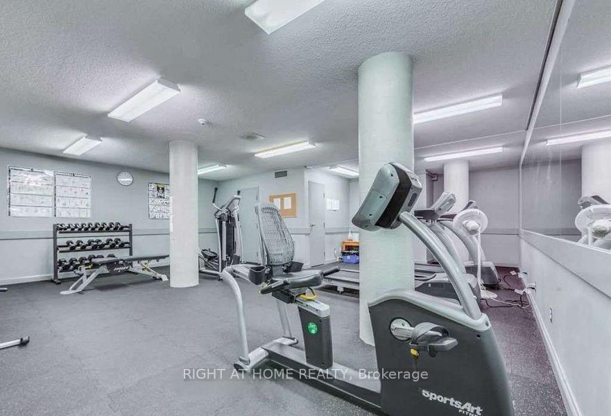 2 Bedrooms Condo at 92 King, Toronto For sale