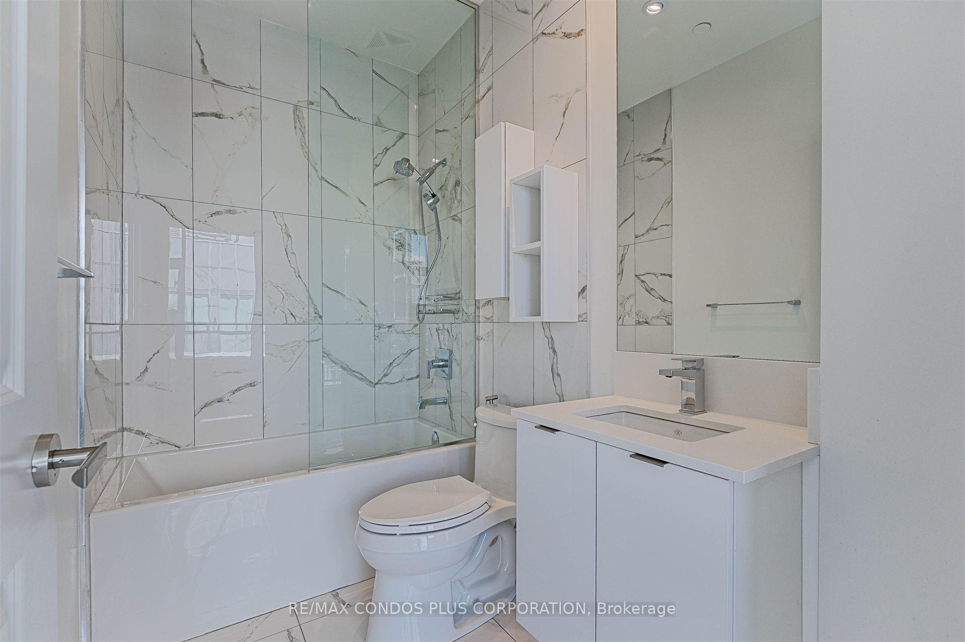 2 Bedrooms Condo at 195 Redpath, Toronto For sale