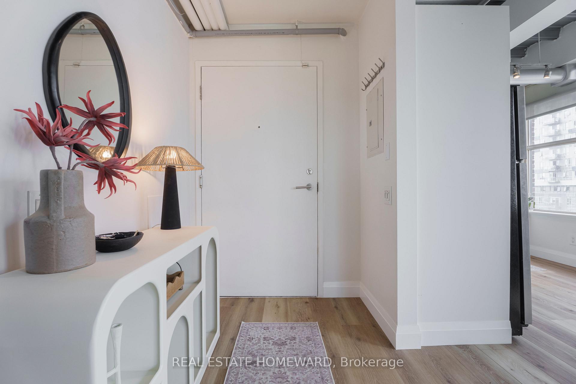 1 Bedroom Condo at 736 Dundas, Toronto For sale