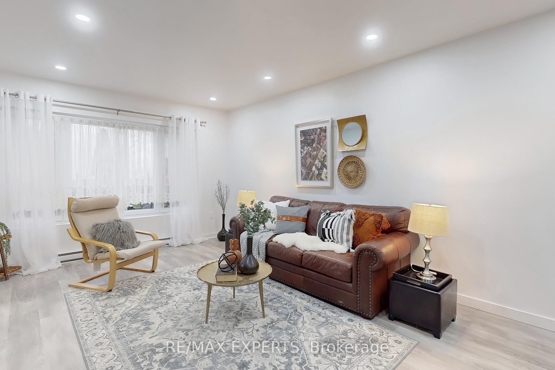 3 Bedrooms Condo at 66 Scarborough Golf Club, Toronto For sale