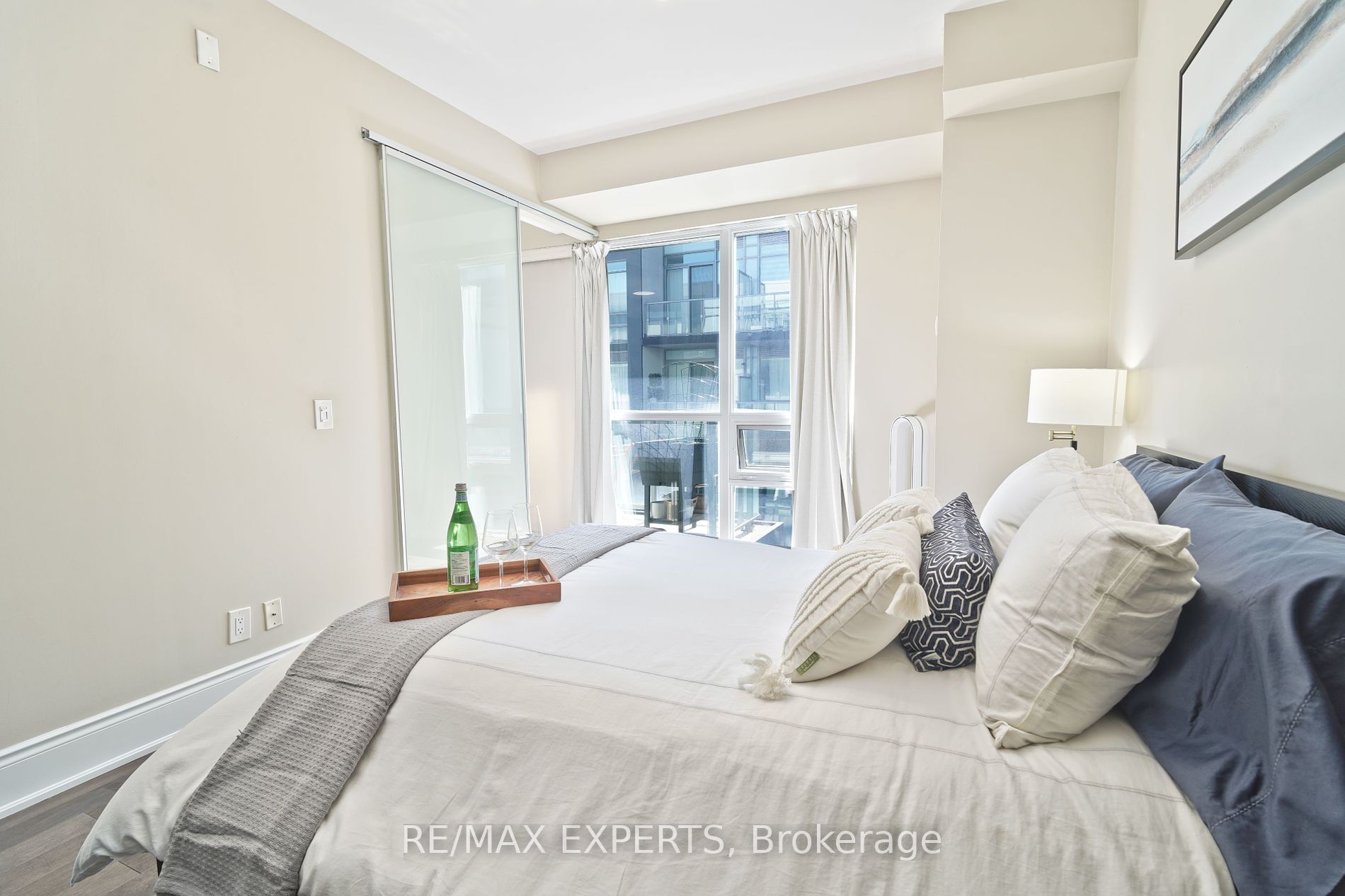 15 James Finlay Way 1017