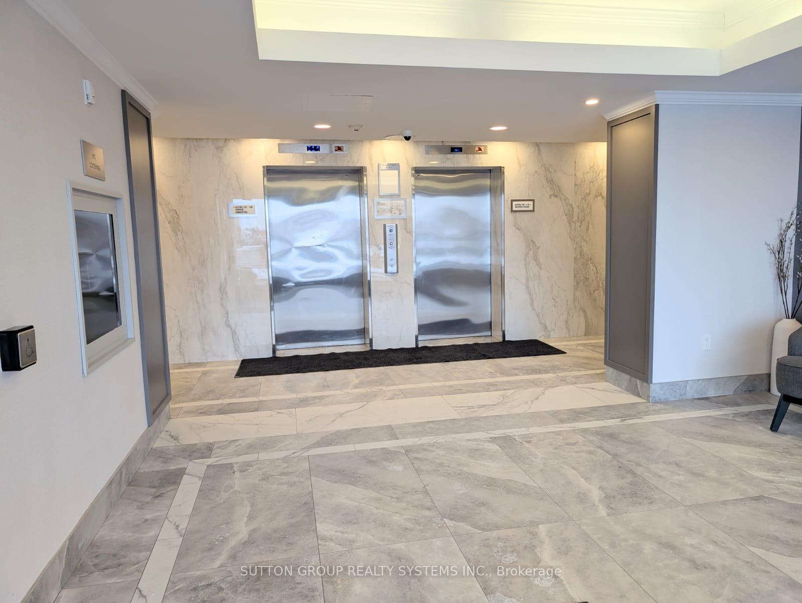 2 Bedrooms Condo at 2900 Battleford, Mississauga For sale