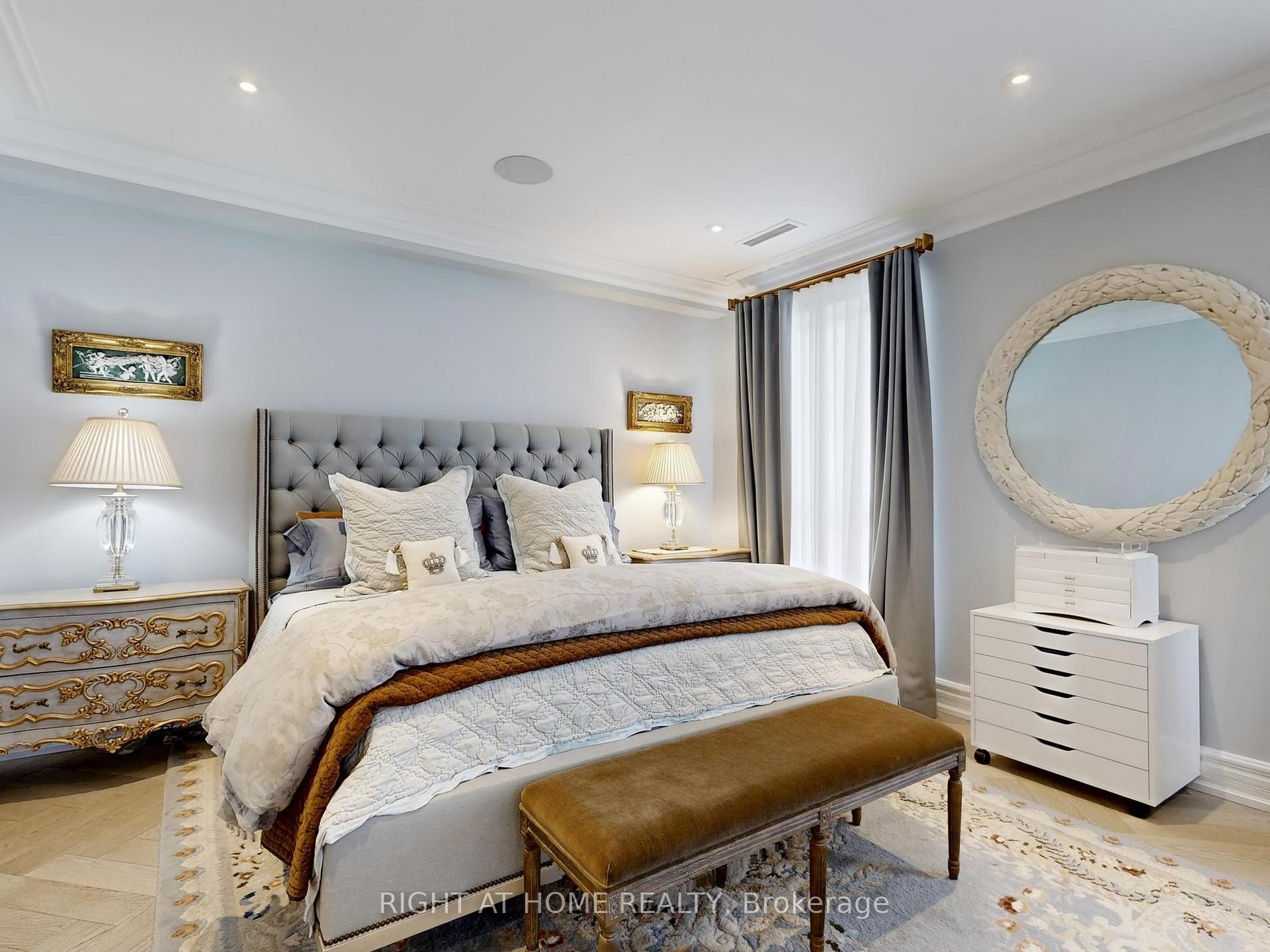 2 Bedrooms Condo at 2287 Lake Shore, Toronto For sale