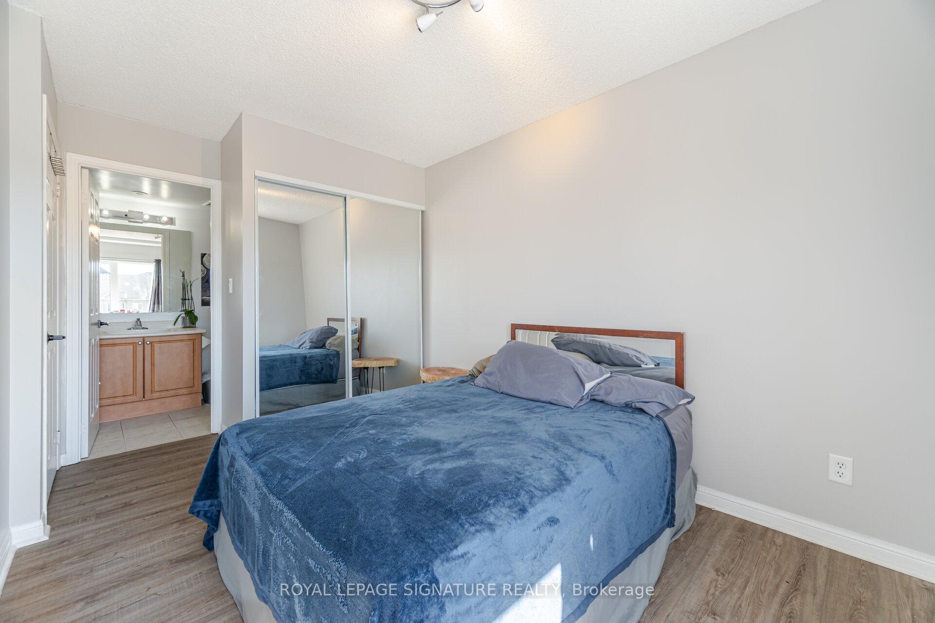 3 Bedrooms Condo at 3031 Finch, Toronto For sale