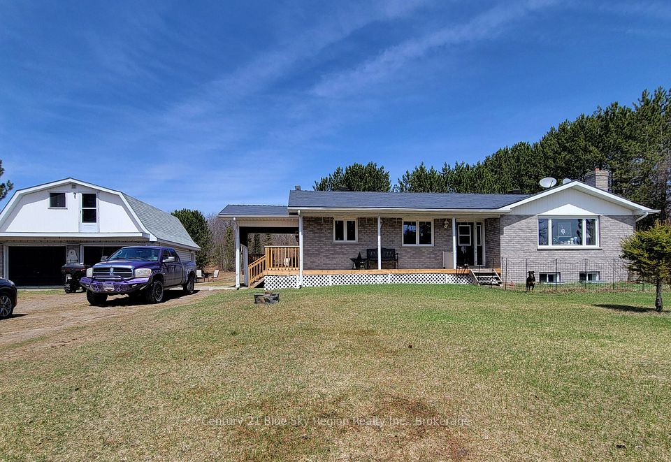336 Bennet Road, Markstay-Warren, ON P0H 2N0