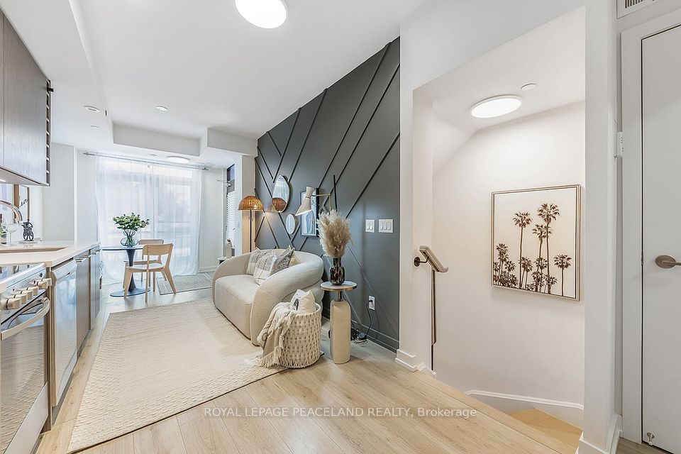 266 Finch