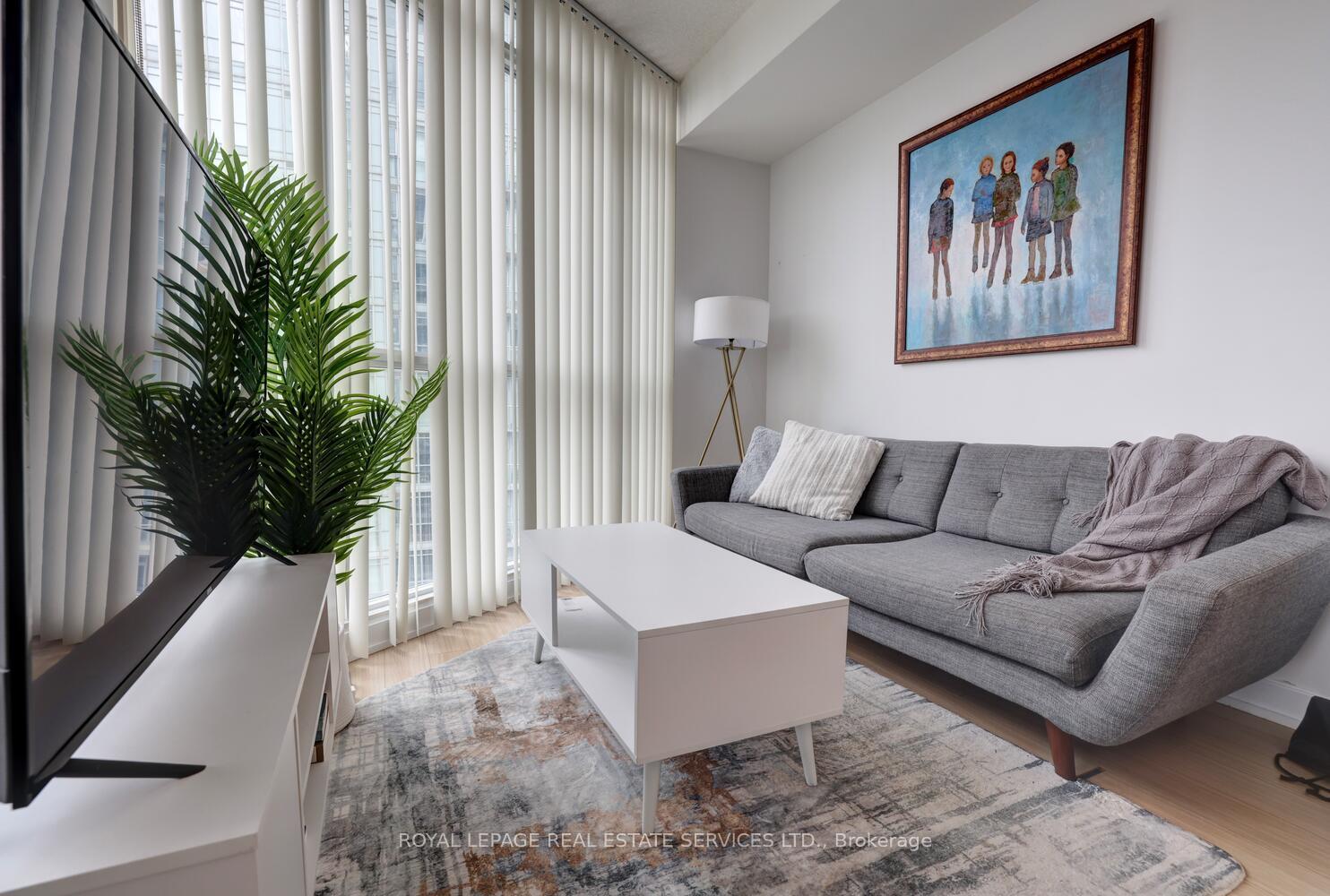 1 Bedroom Condo at 21 Iceboat,  Toronto For sale