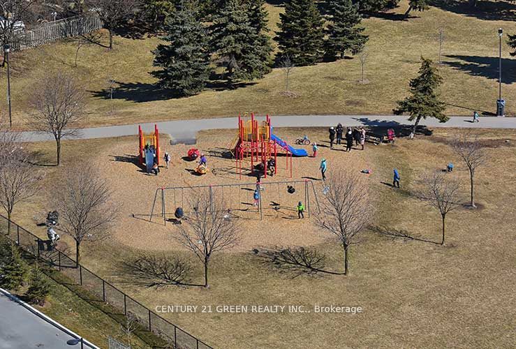 4655 Glen Erin Drive, #PH 4