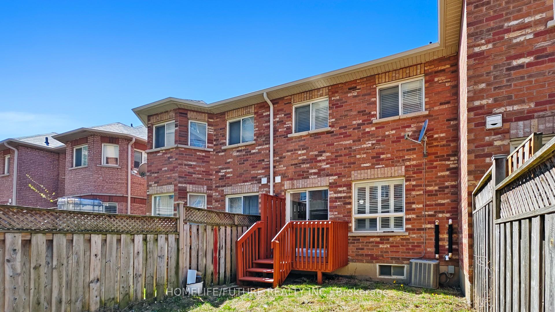 3 Bedrooms Condo at 435 Middlefield, Toronto For sale