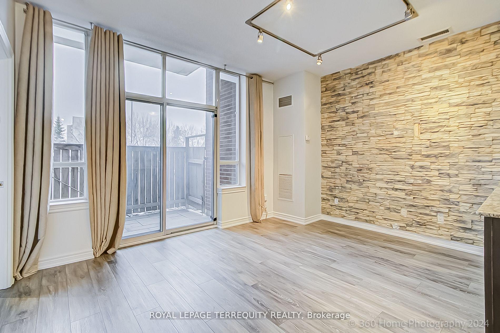 2 Bedrooms Condo at 2772 Keele, Toronto For sale