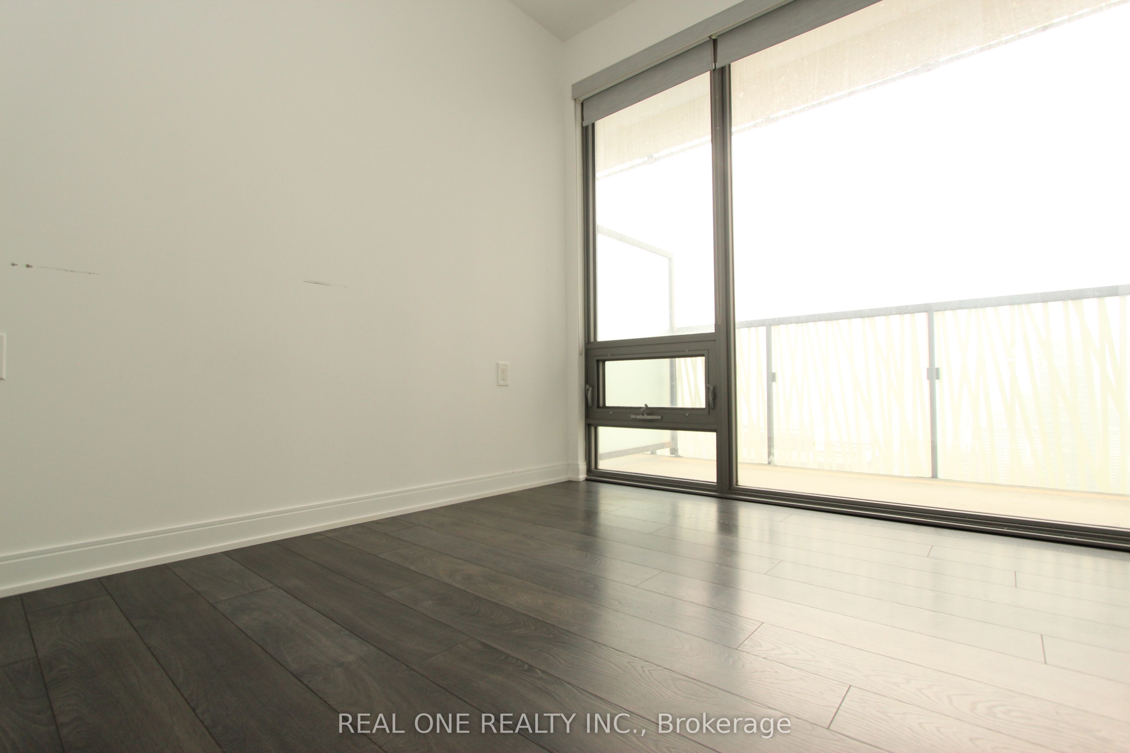 50 CHARLES Street E, #2605