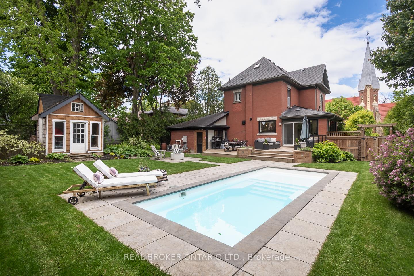 39 Henderson Street ; MLS ID: X12183354