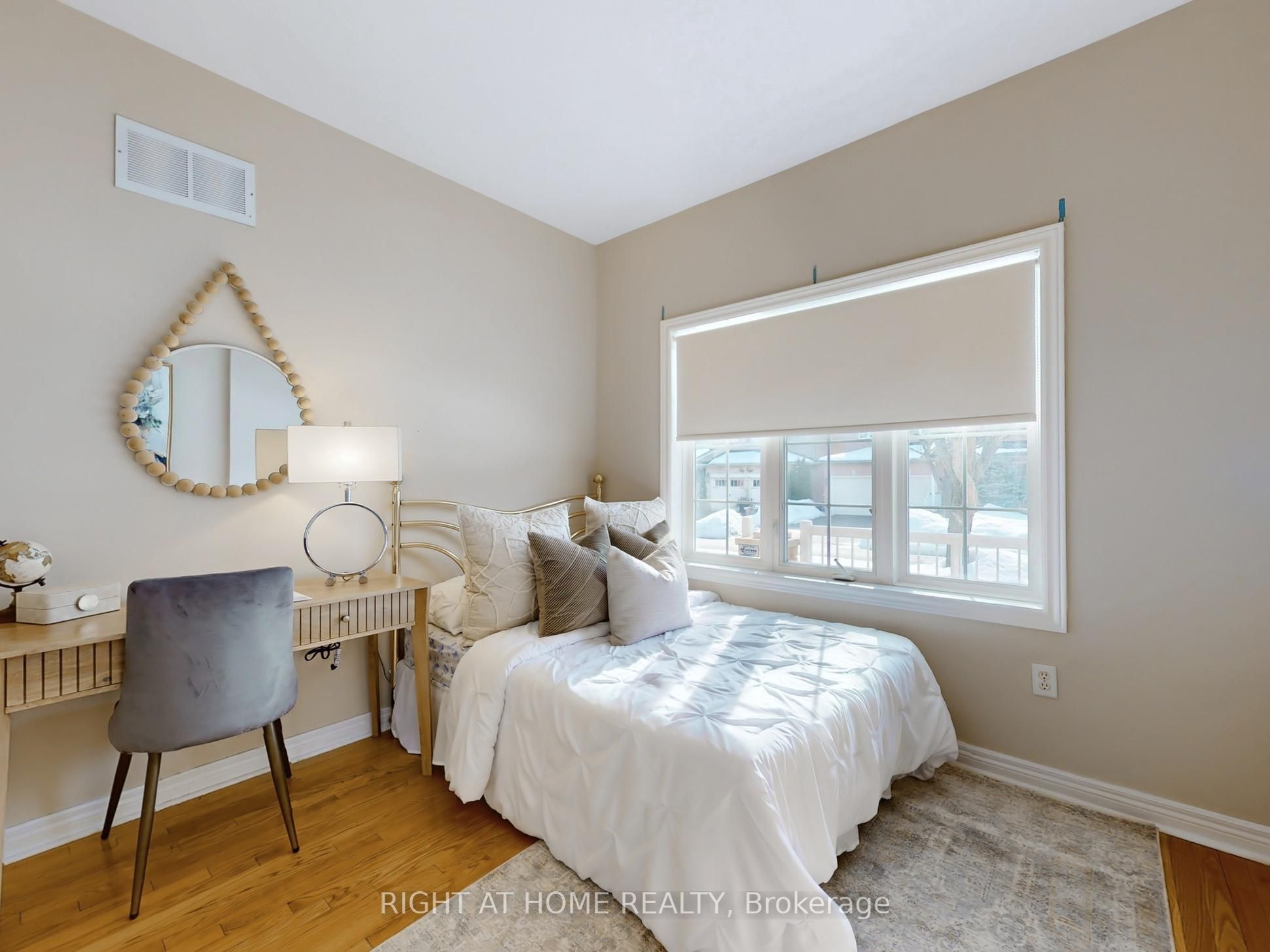 61 Palisade Crescent
