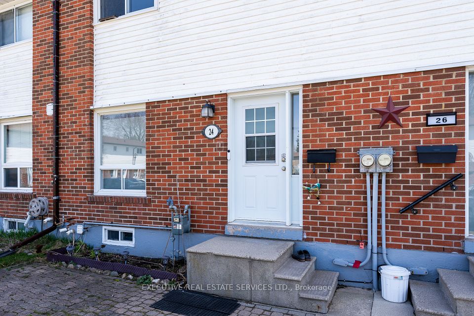 24 KINGHAM ROAD
