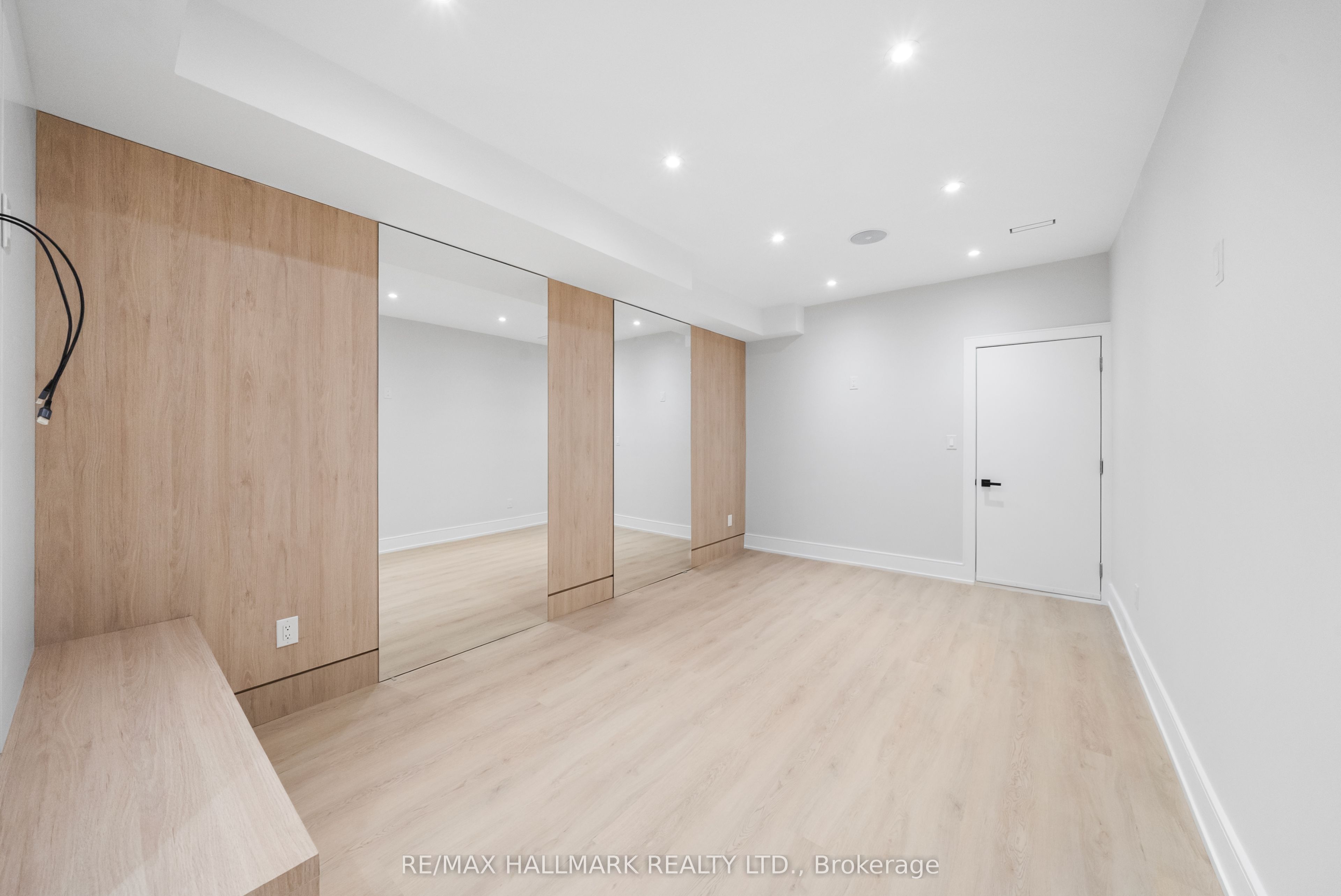112 Randolph Road