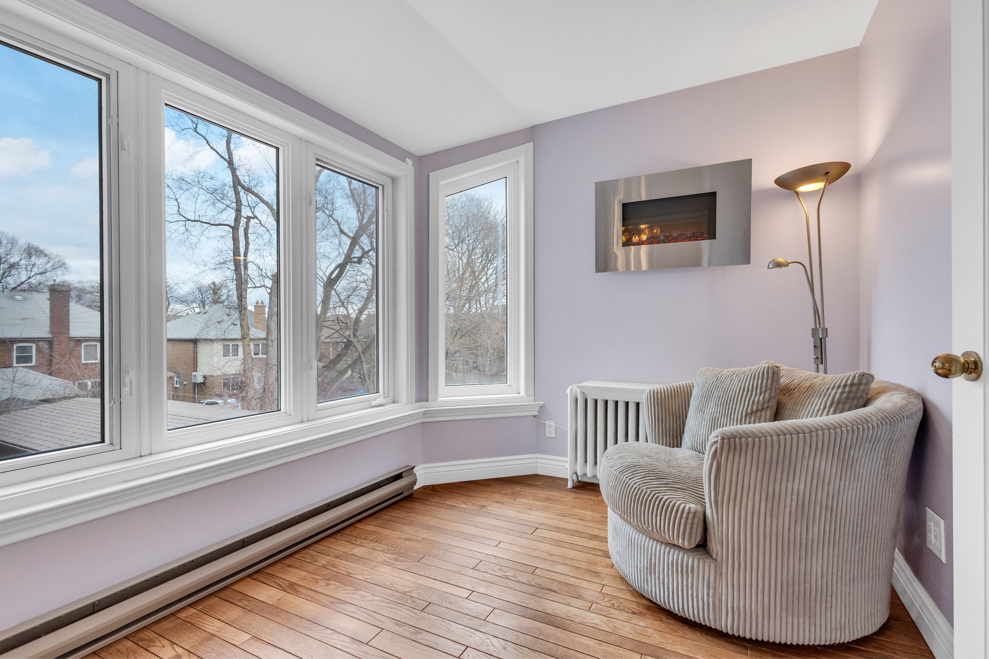 27 Peveril Hill S
