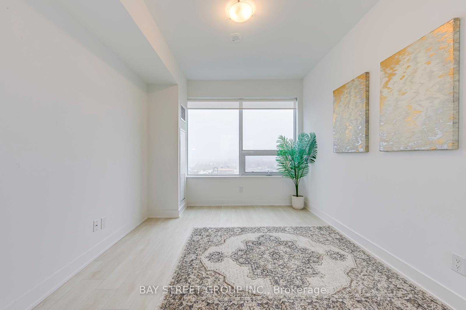 2 Bedrooms Condo at 2485 Taunton, Oakville For sale