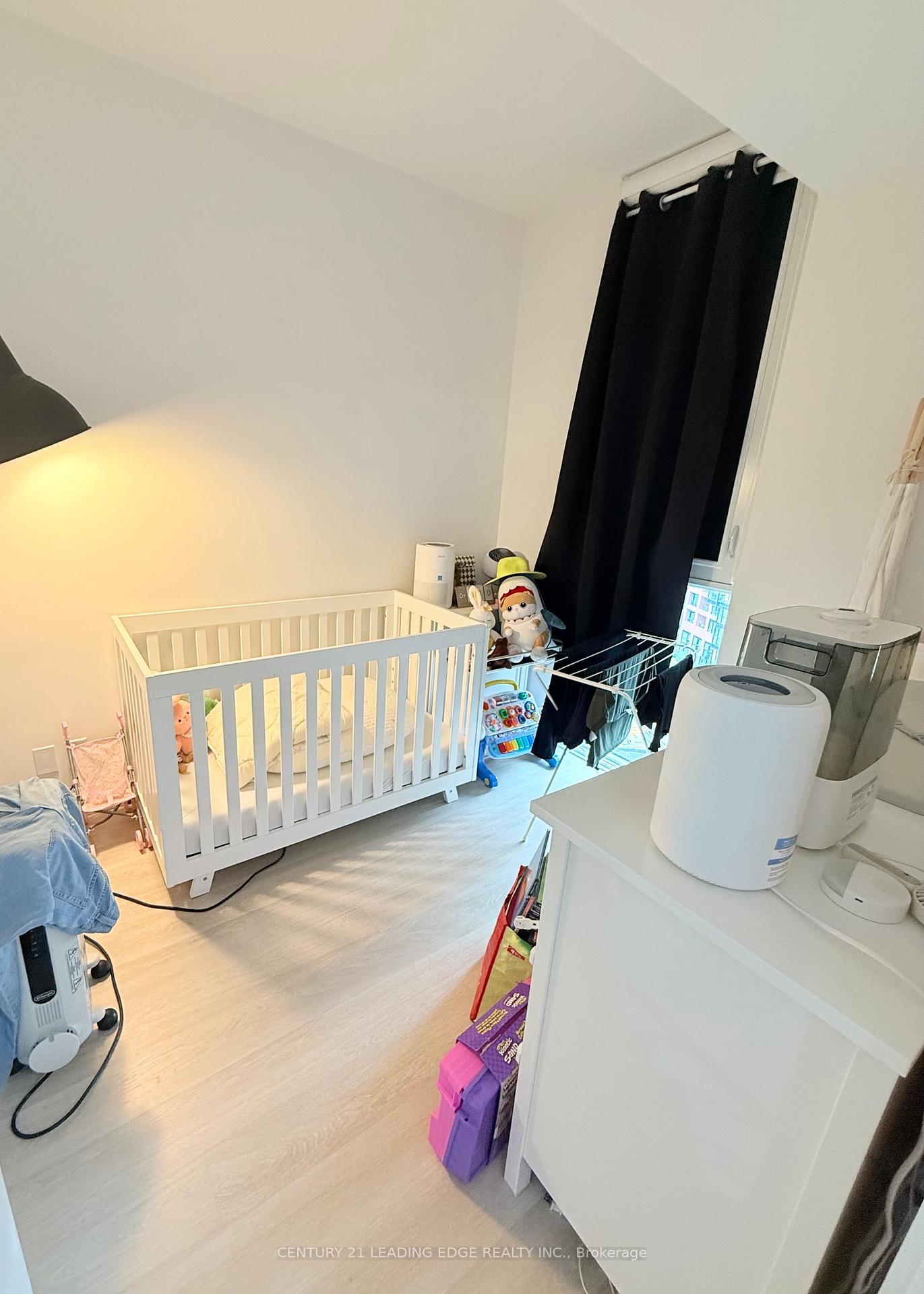 3 Bedrooms Condo at 30 Tretti, Toronto For sale