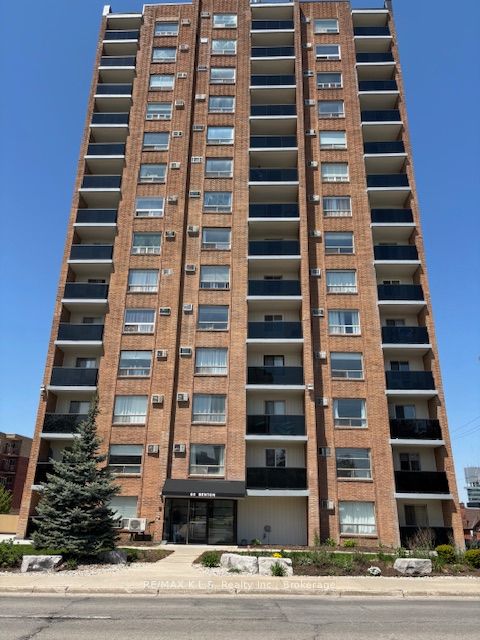 64 Benton
