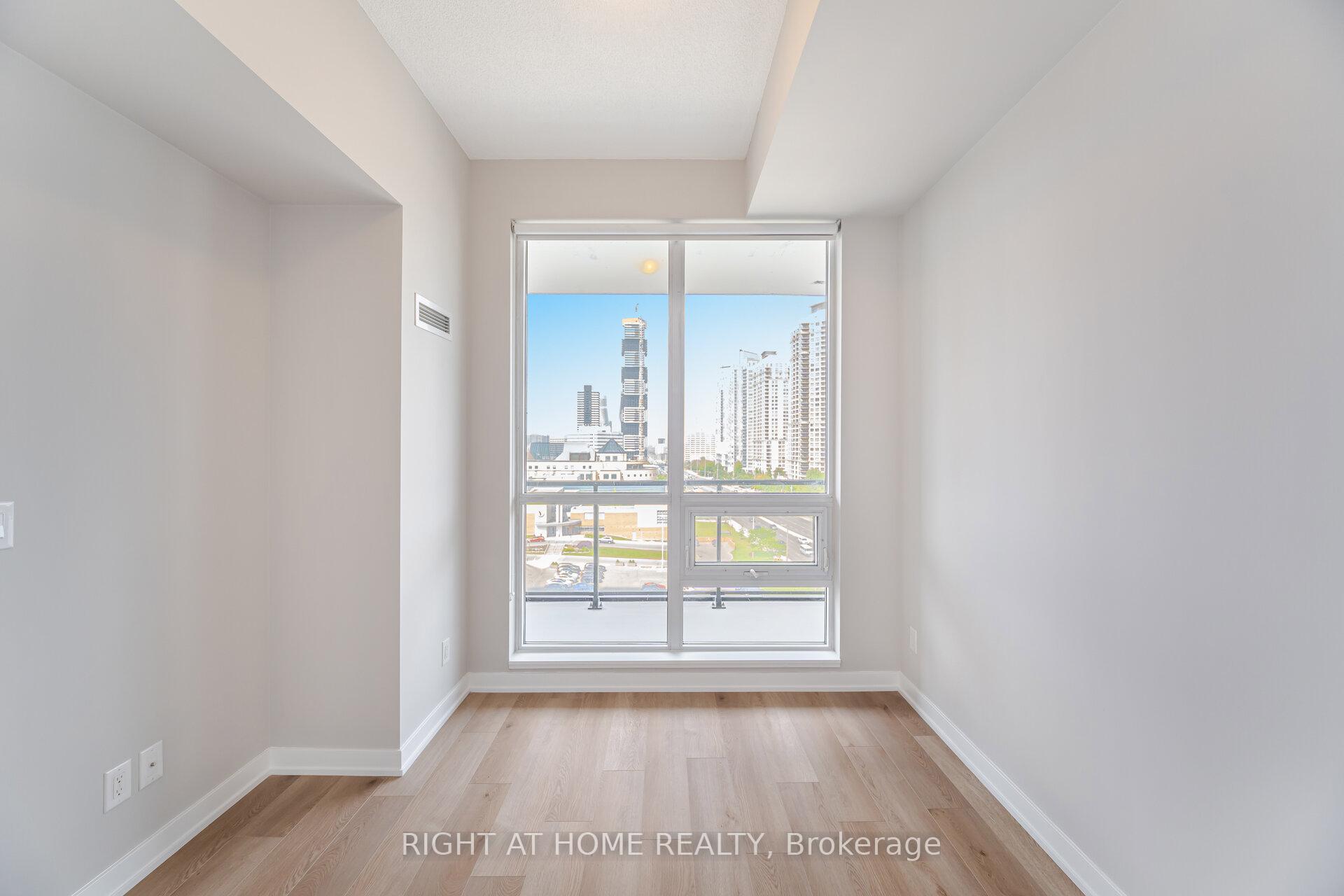 2 Bedrooms Condo at 4011 Brickstone, Mississauga For sale