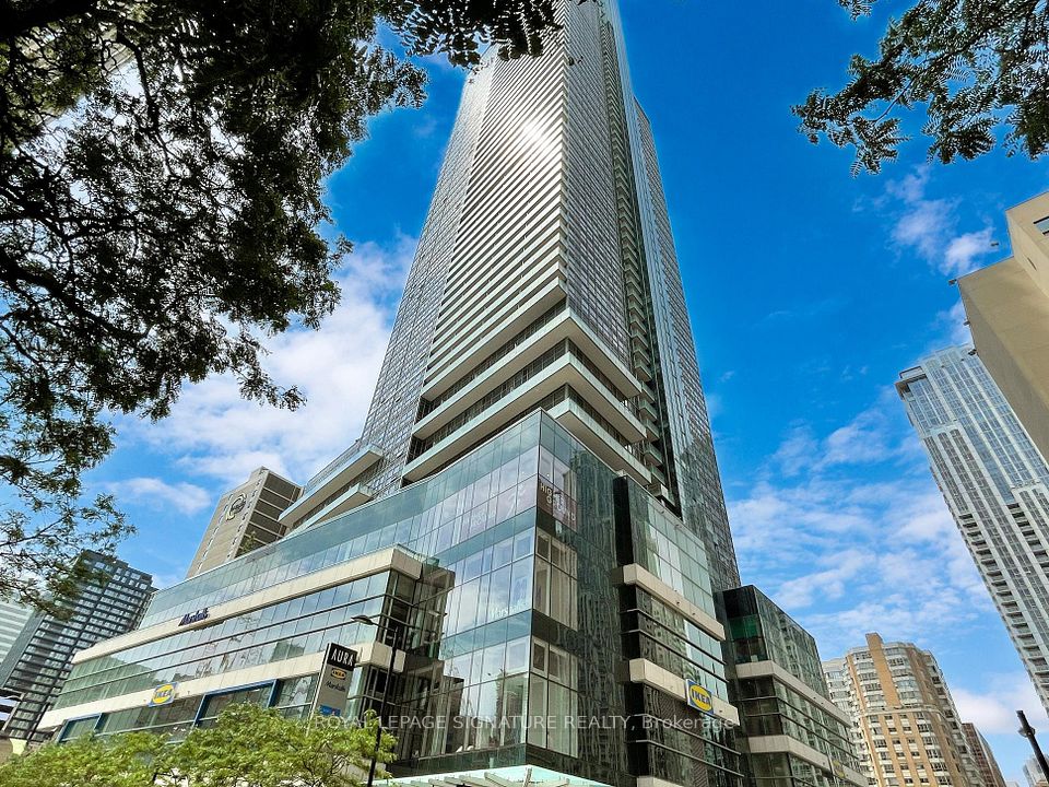 386 Yonge