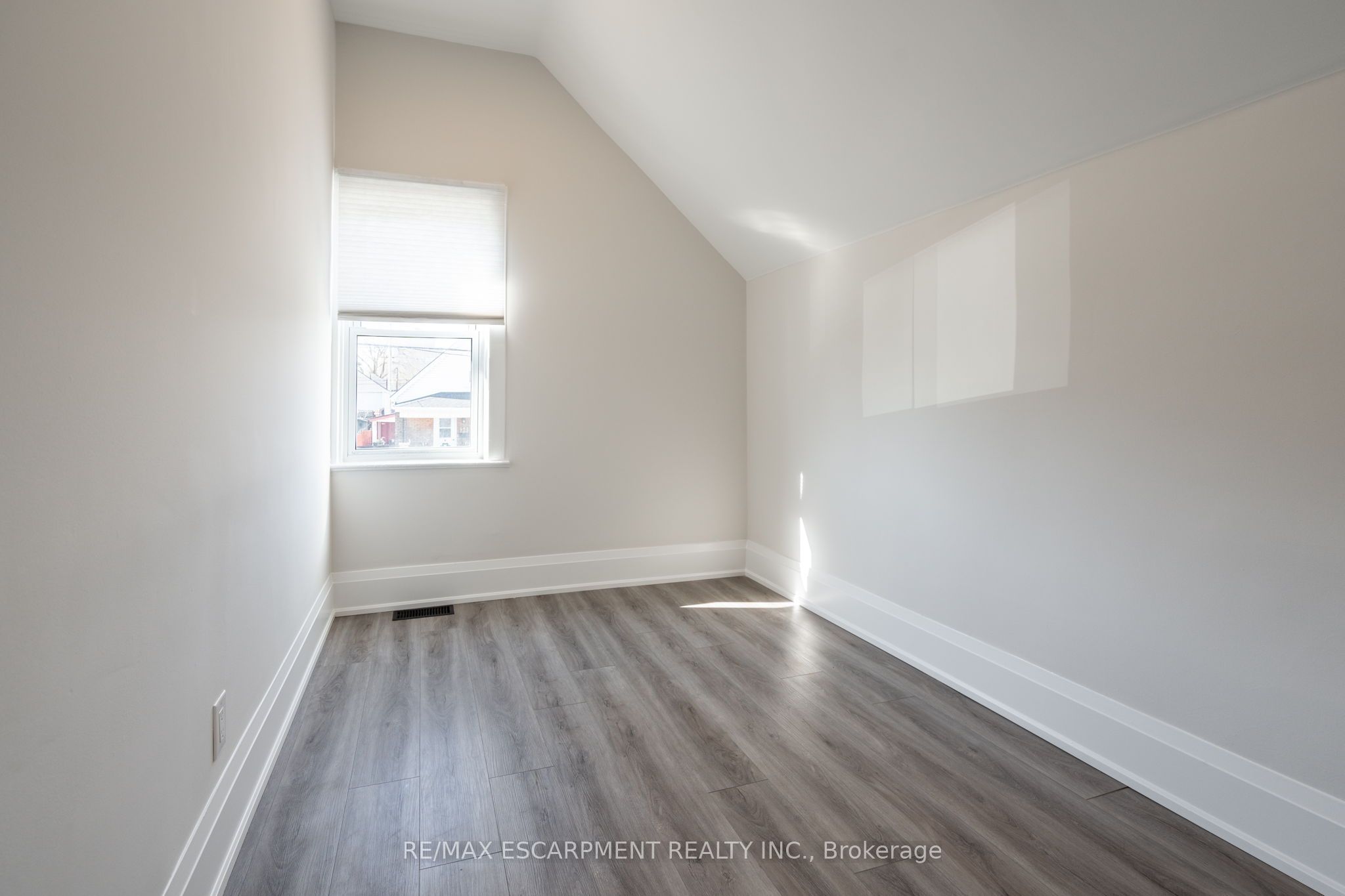 33 Dalkeith Avenue