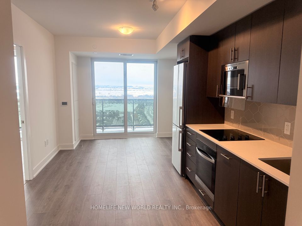 2545 Simcoe