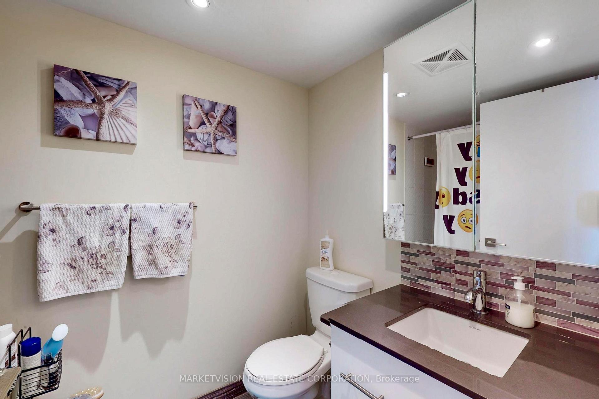 2 Bedrooms Condo at 565 Wilson,  Toronto For sale