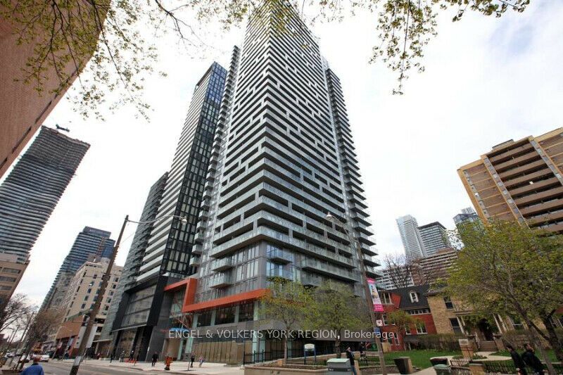 50 Wellesley